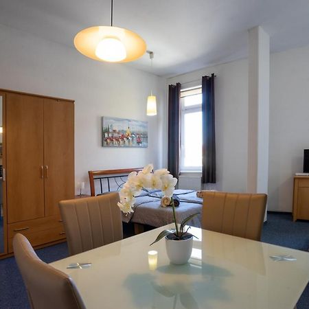 Studio Wellnerova 3 Lejlighed Olomouc Eksteriør billede